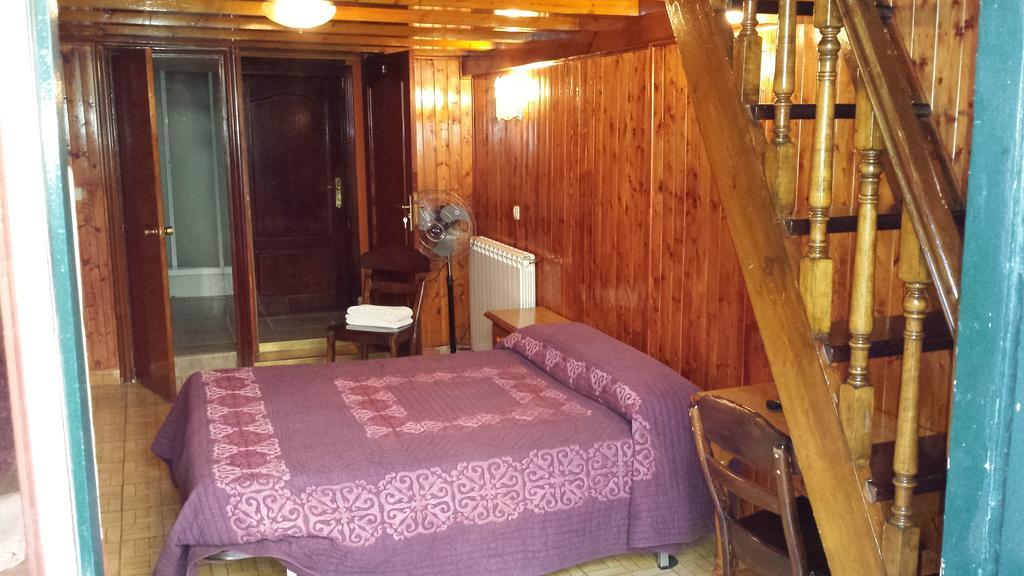 مدريد Hostal Rico الغرفة الصورة