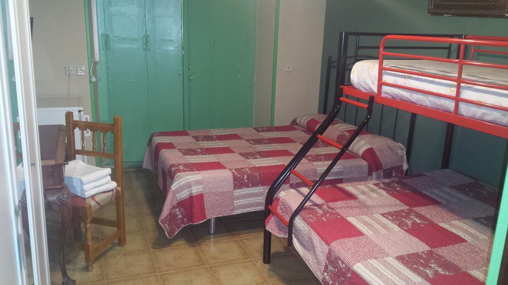 مدريد Hostal Rico المظهر الخارجي الصورة