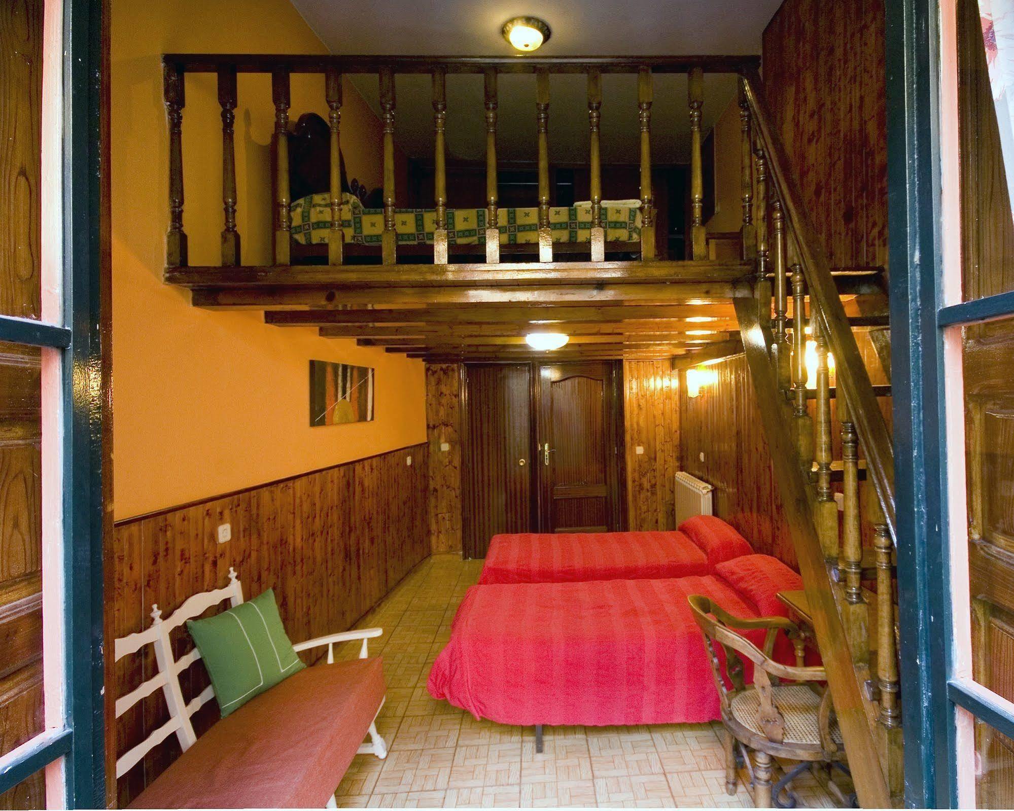 مدريد Hostal Rico المظهر الخارجي الصورة